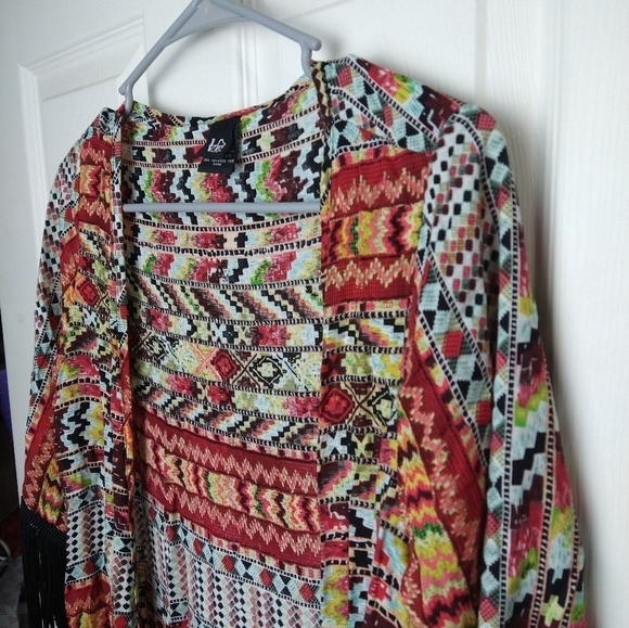 $ Love tease open dress cardigan lined with black fringe. Size S - Picture 4 of 11